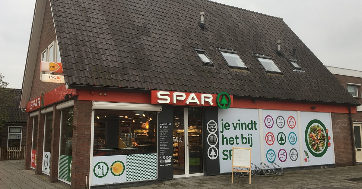 Camperplaats Willemsoord Supermarkt Spar Hof 1
